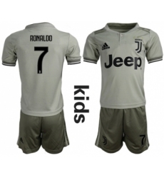 Juventus #7 Ronaldo Away Kid Soccer Club Jersey